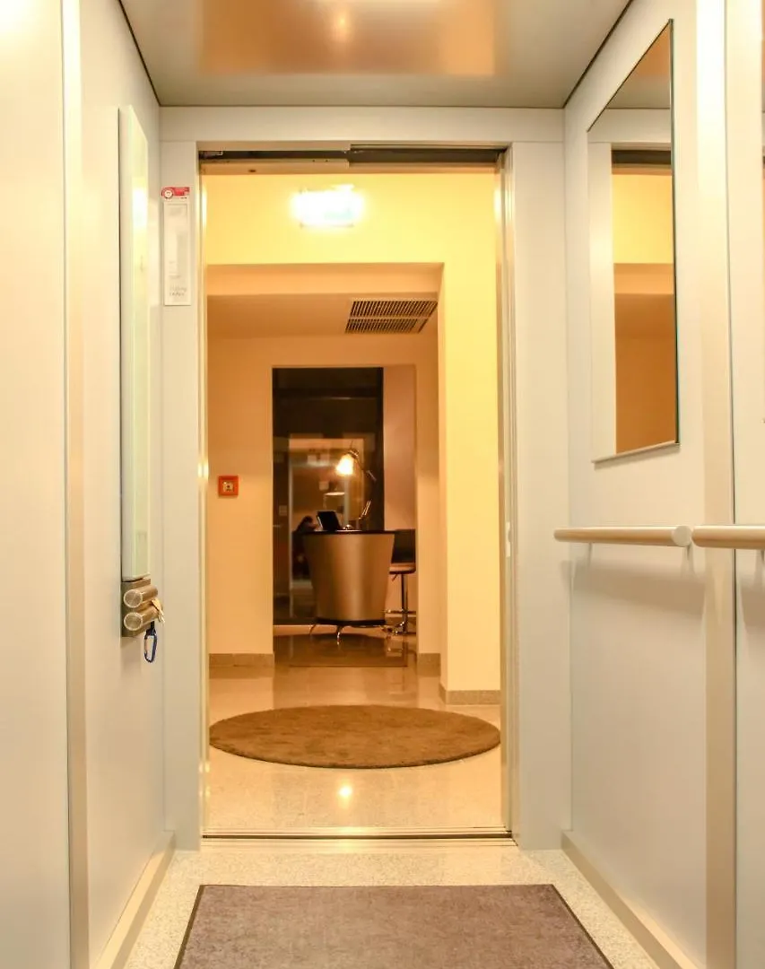 Bluestone Boarding Apartments Dusseldorf