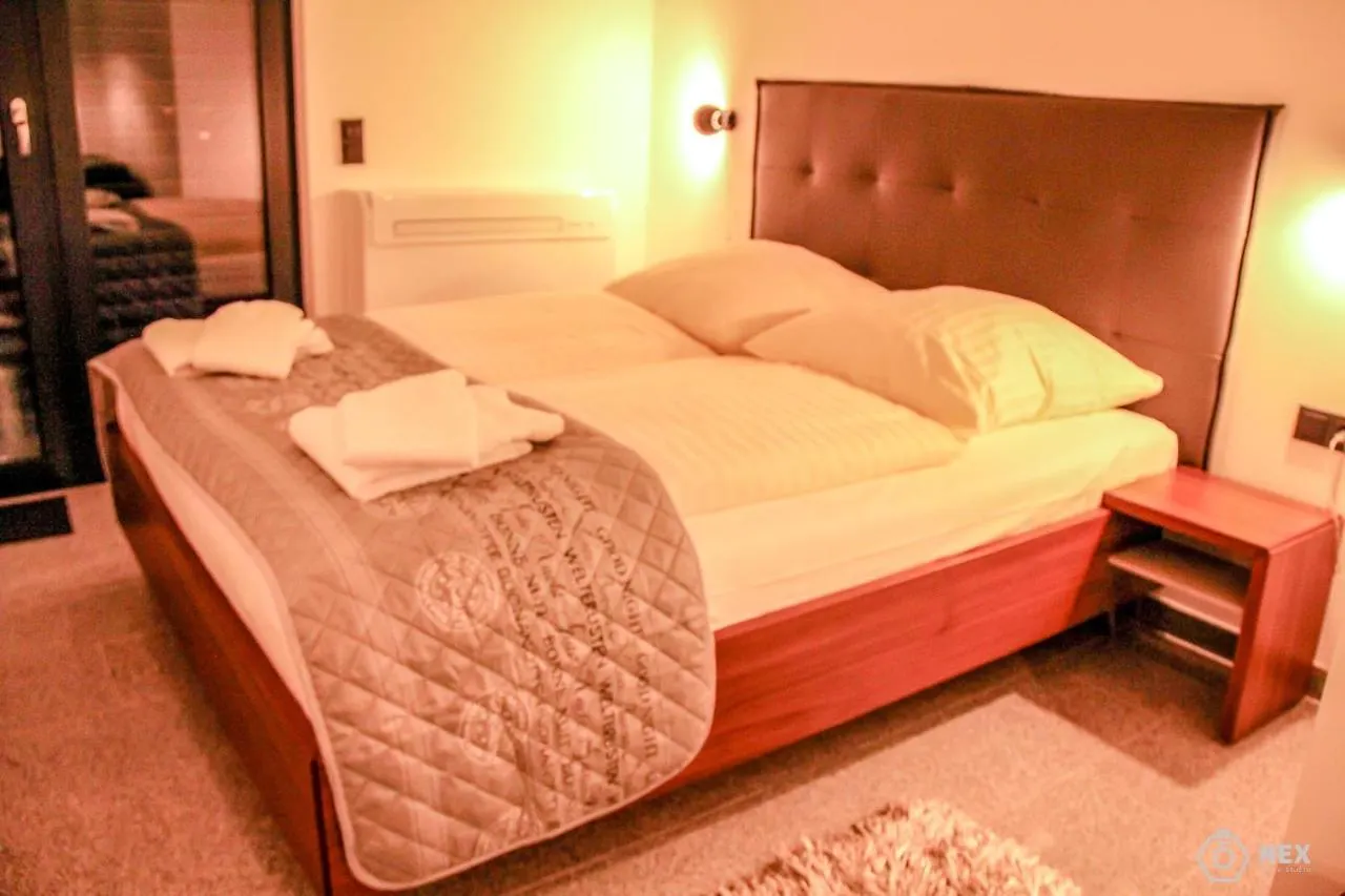 Bluestone Boarding Apartments Dusseldorf Aparthotel