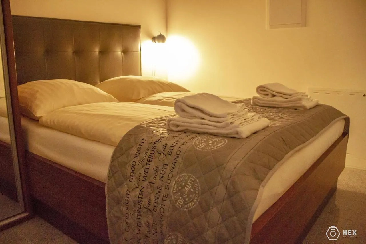 Aparthotel Bluestone Boarding Apartments Dusseldorf