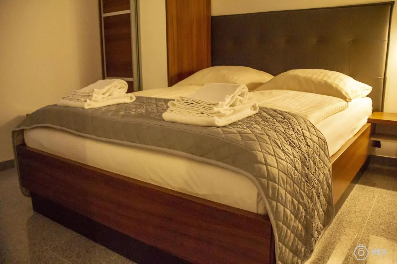 Bluestone Boarding Apartments location